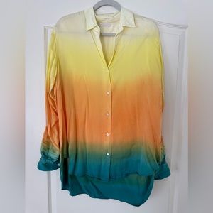 John Elliott Blouse. Size 2. Very Good Condition.